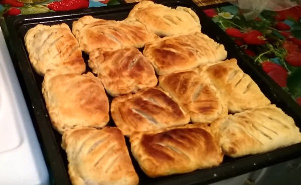 All types and preparation of Russian pies.