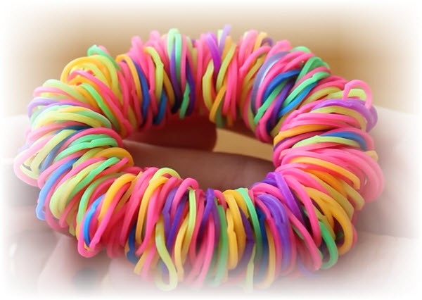 How to make a bracelet from rubber bands + Video