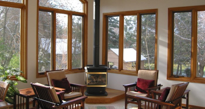 Features and advantages of wooden windows over plastic