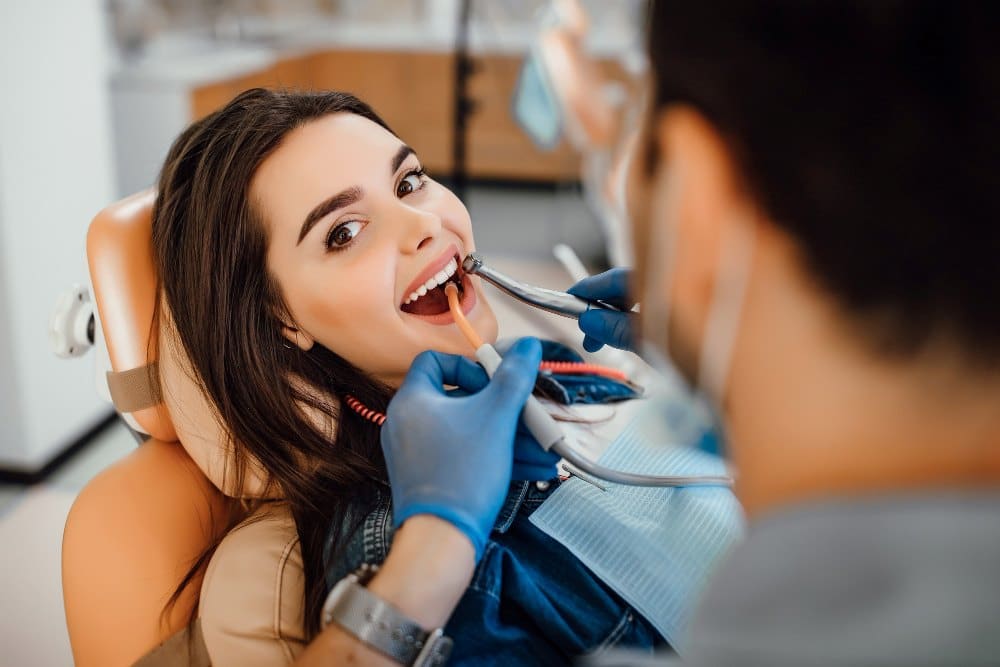 How to choose the right dental clinic